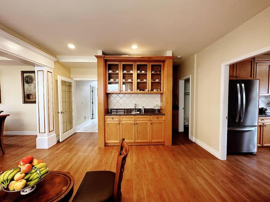 Super Cosy 8Bed & 6Bath In Vancouver Heart Near To Airport And Downtown 外观 照片