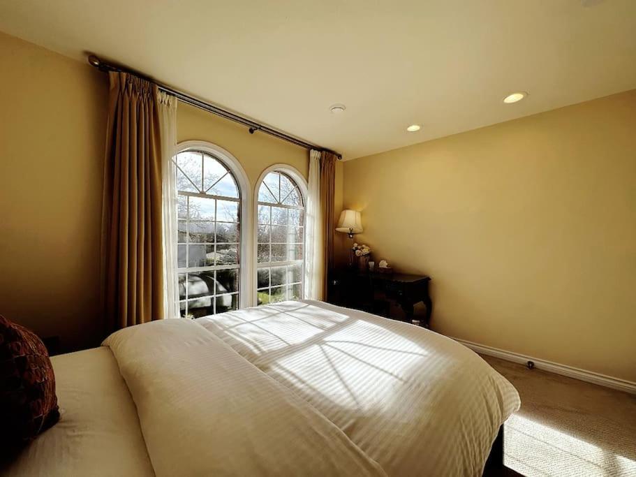 Super Cosy 8Bed & 6Bath In Vancouver Heart Near To Airport And Downtown 外观 照片