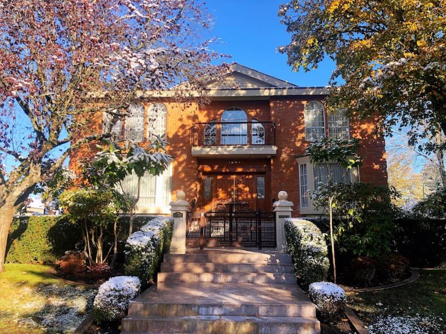 Super Cosy 8Bed & 6Bath In Vancouver Heart Near To Airport And Downtown 外观 照片