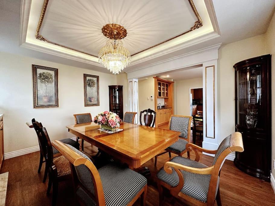 Super Cosy 8Bed & 6Bath In Vancouver Heart Near To Airport And Downtown 外观 照片