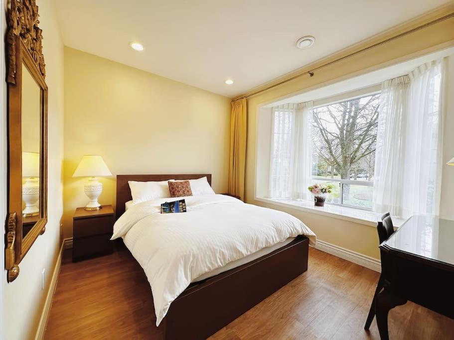 Super Cosy 8Bed & 6Bath In Vancouver Heart Near To Airport And Downtown 外观 照片