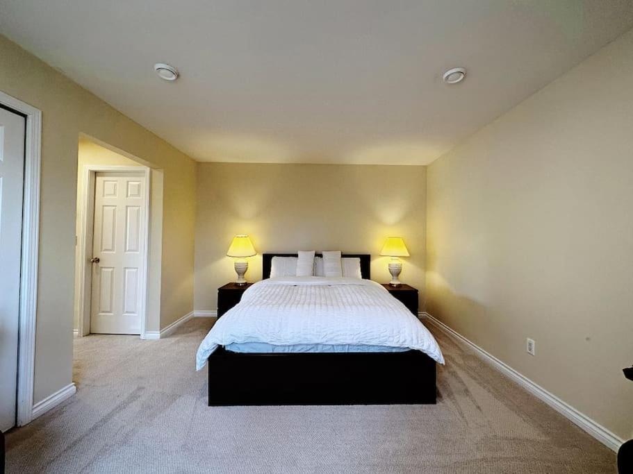 Super Cosy 8Bed & 6Bath In Vancouver Heart Near To Airport And Downtown 外观 照片