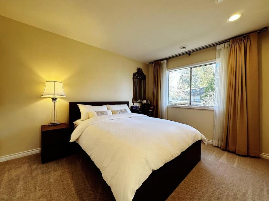 Super Cosy 8Bed & 6Bath In Vancouver Heart Near To Airport And Downtown 外观 照片