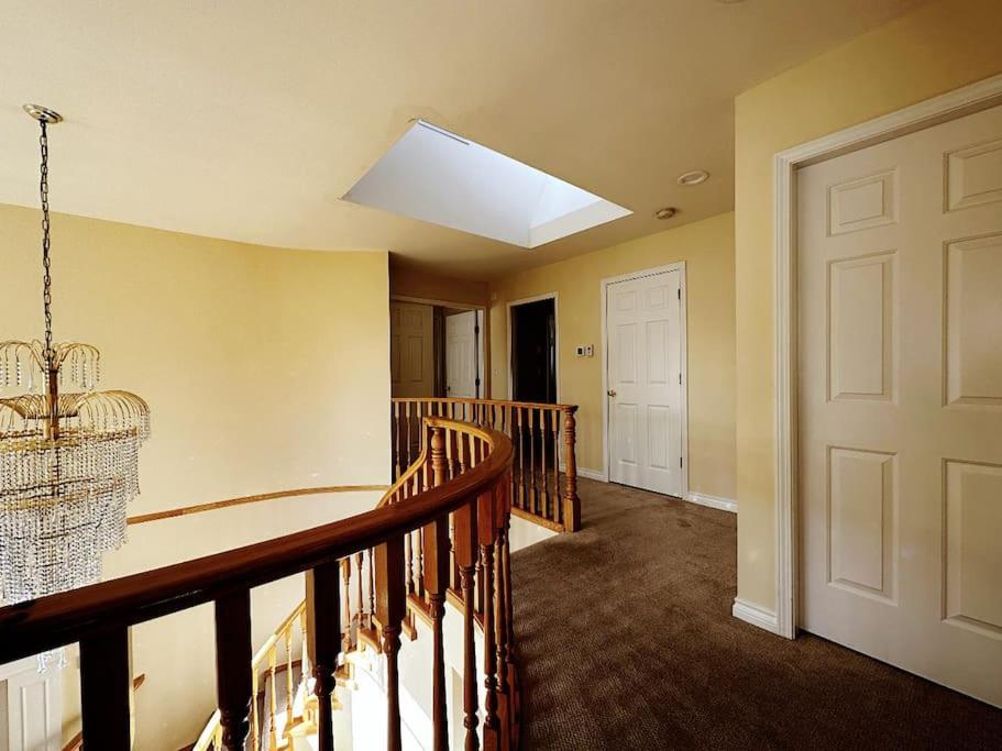 Super Cosy 8Bed & 6Bath In Vancouver Heart Near To Airport And Downtown 外观 照片