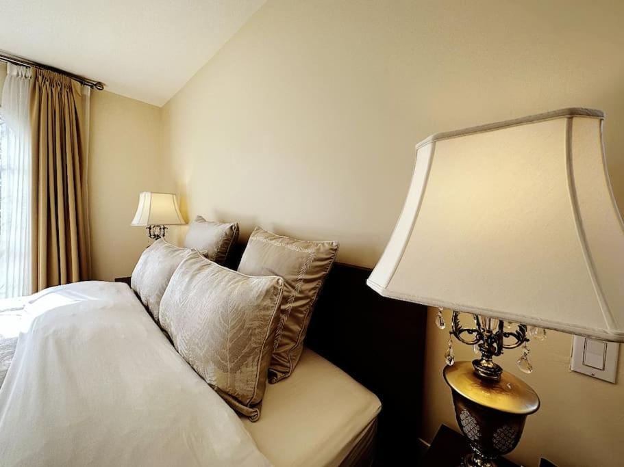 Super Cosy 8Bed & 6Bath In Vancouver Heart Near To Airport And Downtown 外观 照片
