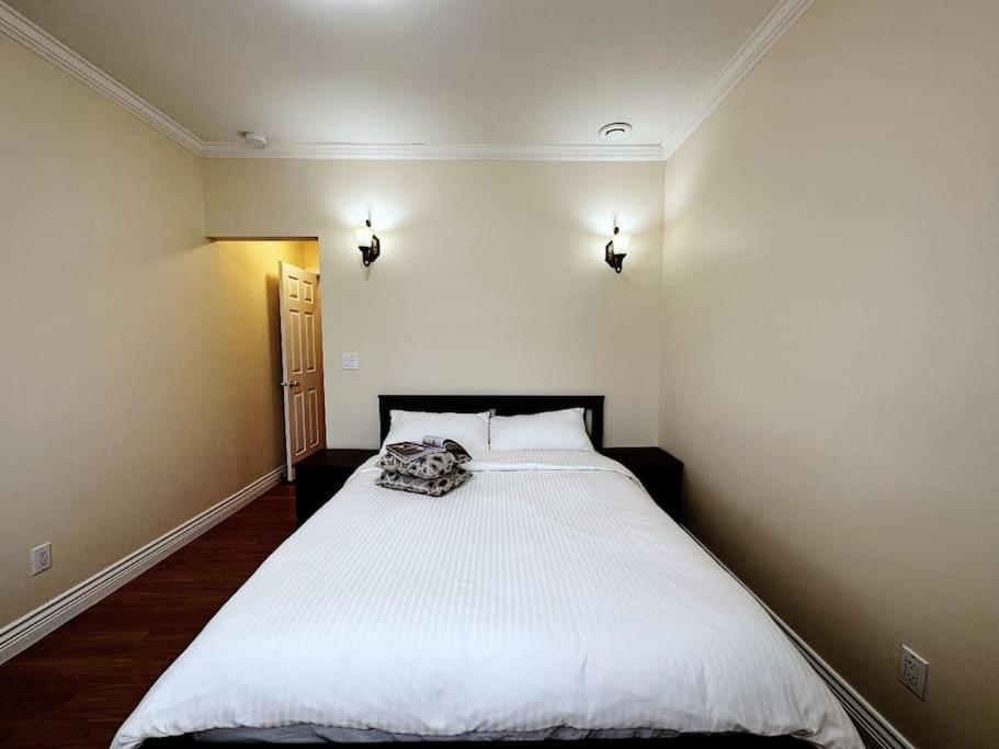 Super Cosy 8Bed & 6Bath In Vancouver Heart Near To Airport And Downtown 外观 照片