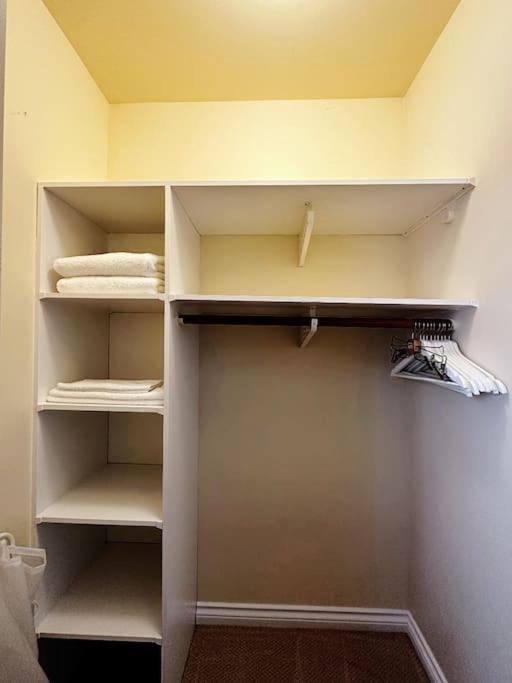 Super Cosy 8Bed & 6Bath In Vancouver Heart Near To Airport And Downtown 外观 照片